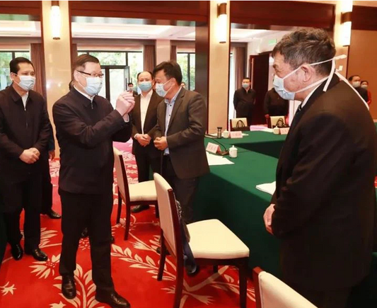 Cheng Aluo, General Manager Of Chengli Automobile Group, Attended The Meeting Of Hubei Provincial Leadership Group For Promoting The Development Of Private Economy