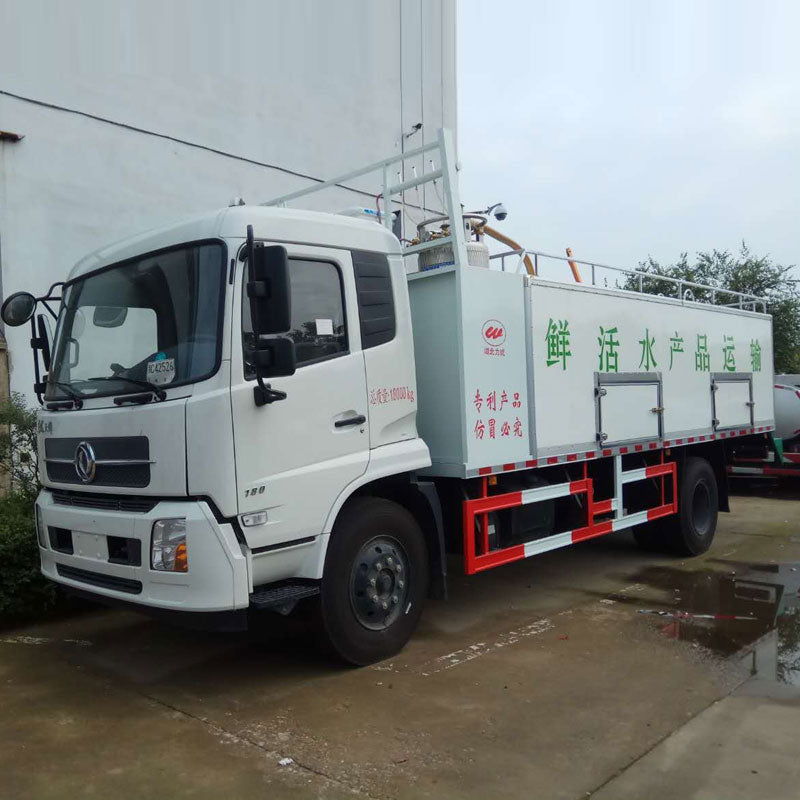 Camion-citerne d'huile Dongfeng 4*2 11000L 