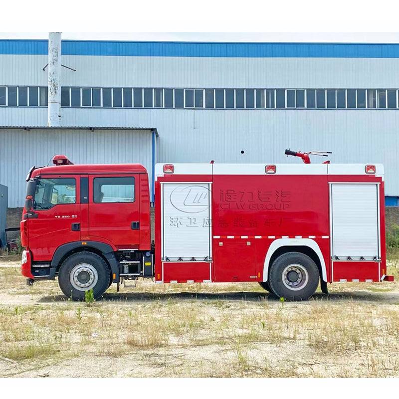 HOWO 4X2  8000L foam fire truck