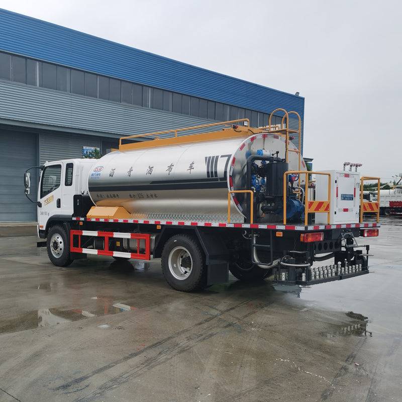 FAW Asphalt Distribution Truck