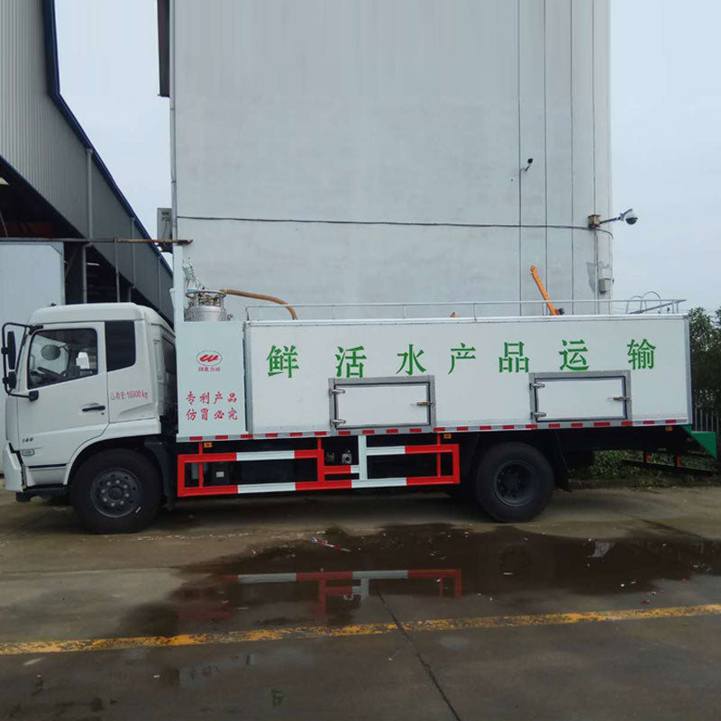 Camion-citerne d'huile Dongfeng 4*2 11000L 