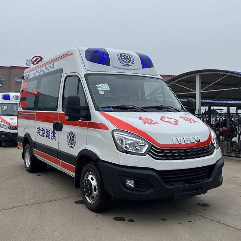 IVECO  Diesel  emergemcy medical response ambulance