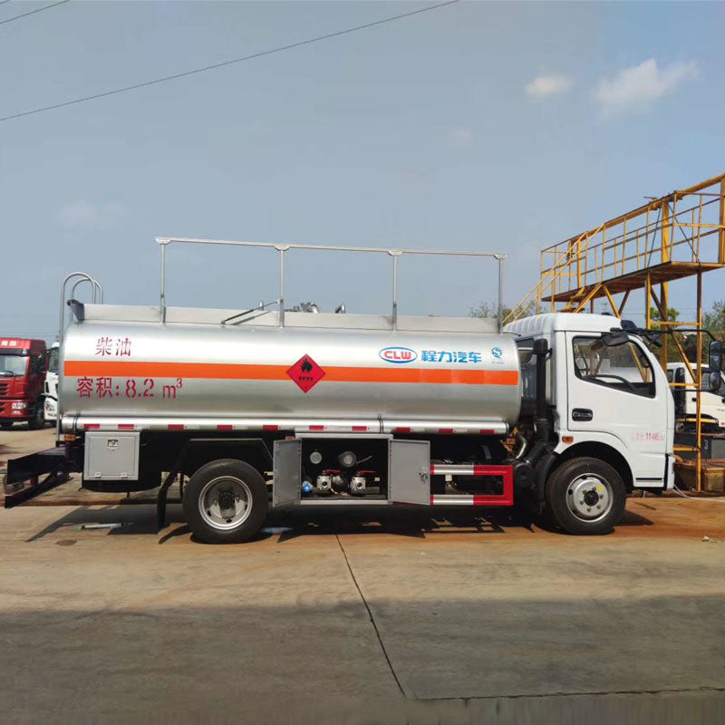 Dongfeng 4*2 10000L oil tank truck